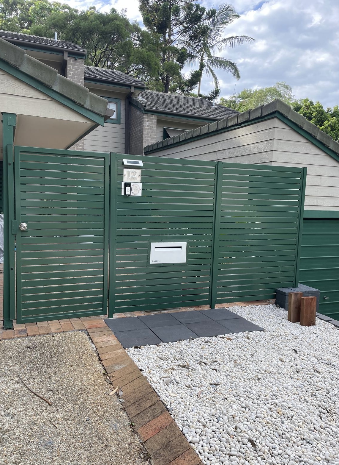 Custom fencing by Waide Build Landscapes